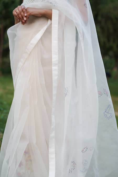 Buy_Ahmev_Ivory Cotton, Silk Organza Embroidery Placement Thread Saree _Online_at_Aza_Fashions