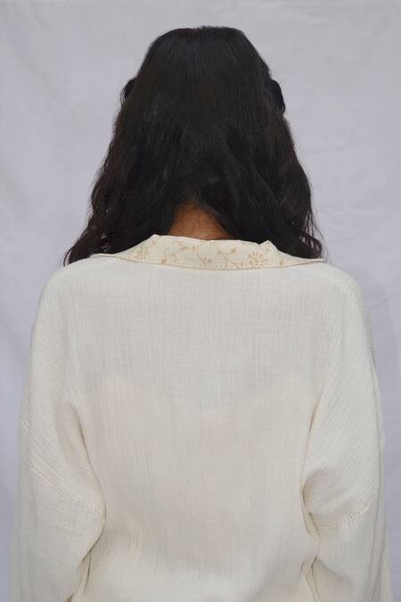 Ahmev Ivory Cotton Embroidery Collared Reversible Bloom Print Jacket Online at Aza Fashions Ahmev_Ivory Cotton Embroidery Collared Reversible Bloom Print Jacket _Online_at_Aza_Fashions