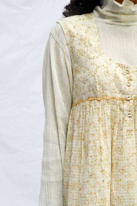 Shop Ahmev Ivory Kota Doria, Cotton Round Neck Checkered Tulip Garden Pattern Dress Online at Aza Fashions Shop_Ahmev_Ivory Kota Doria, Cotton Round Neck Checkered Tulip Garden Pattern Dress _Online_at_Aza_Fashions