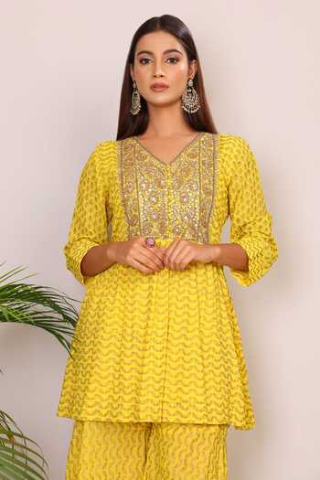 Nazar By Indu_Yellow Cotton Embroidery V-neck Kundan Kurta And Palazzo Set _Online_at_Aza_Fashions