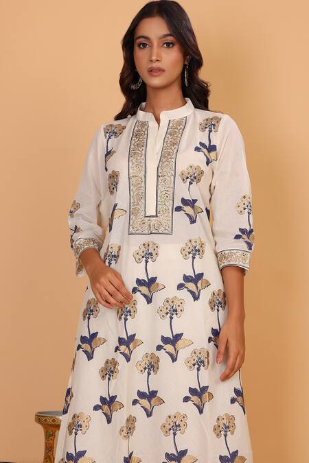 Nazar By Indu_Off White Cotton Embroidery Mandarin Collar Floral Block Print Kurta Pant Set _Online_at_Aza_Fashions