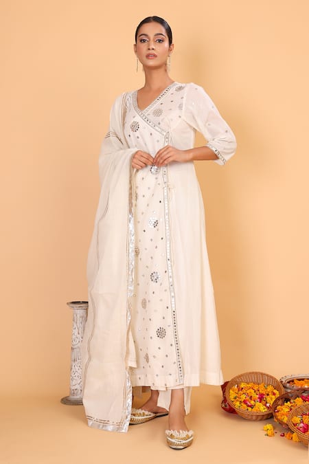 Nazar By Indu_Off White Cotton Mirrors V-neck Work Angrakha And Pant Set _Online_at_Aza_Fashions