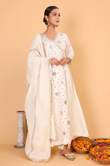 Shop_Nazar By Indu_Off White Cotton Mirrors V-neck Work Angrakha And Pant Set _Online_at_Aza_Fashions