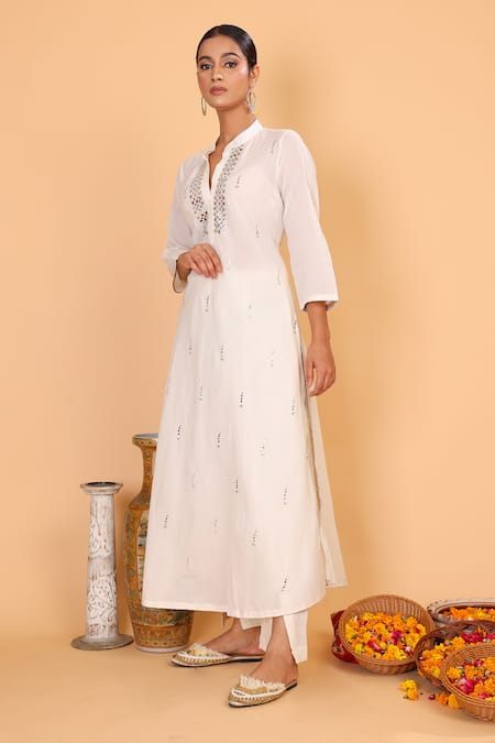 Buy_Nazar By Indu_Off White Cotton Mirrors Mandarin Collar Mukaish Work Kurta And Pant Set _Online_at_Aza_Fashions