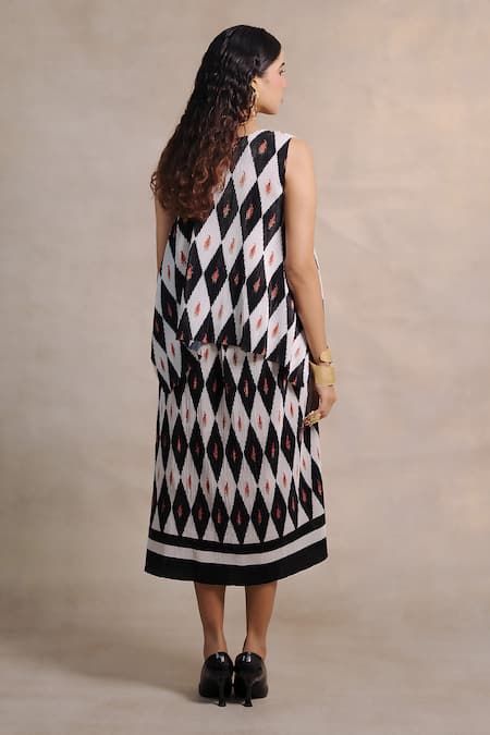 Shop Moh India White Satin Embroidery Round Neck Paisley Jaal Top And Skirt Set at Aza Fashions Shop_Moh India_White Satin Embroidery Round Neck Paisley Jaal Top And Skirt Set _at_Aza_Fashions