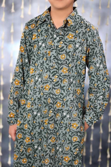 Littlecheer_Grey Cotton Embroidery Floral Jaal Print Kurta With Pant _at_Aza_Fashions