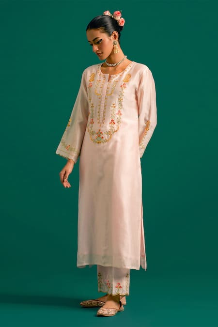 Anantaa By Roohi Pink Silk, Chanderi Embroidery, Sequins Round Neck Placement Kurta With Pant at Aza Fashions Anantaa By Roohi_Pink Silk, Chanderi Embroidery, Sequins Round Neck Placement Kurta With Pant _at_Aza_Fashions