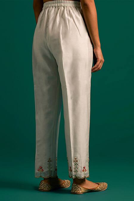 Shop_Anantaa By Roohi_Off White Silk, Chanderi Embroidery, Sequins Placement Kurta Set With Dupatta _Online_at_Aza_Fashions