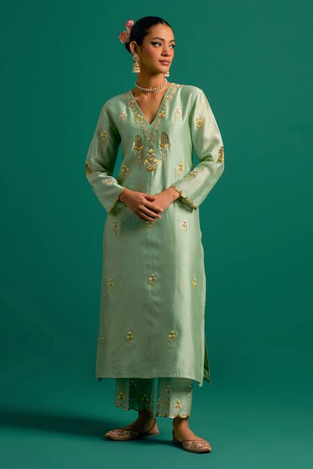 Anantaa by Roohi Green Silk Chanderi Hand Embroidered Sequins V Neck Kurta Pant Set  5