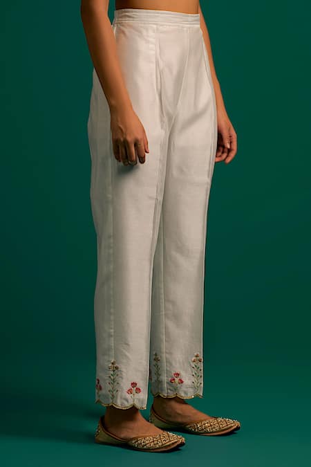 Anantaa By Roohi_Off White Chanderi , Chanderi, Sequins, Cut Cutdana Hand Kurta Set _Online_at_Aza_Fashions