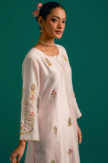 Buy_Anantaa By Roohi_Pink Silk, Chanderi Sequins, Cut Work, Embroidery Cutdana Kurta Pant Set 