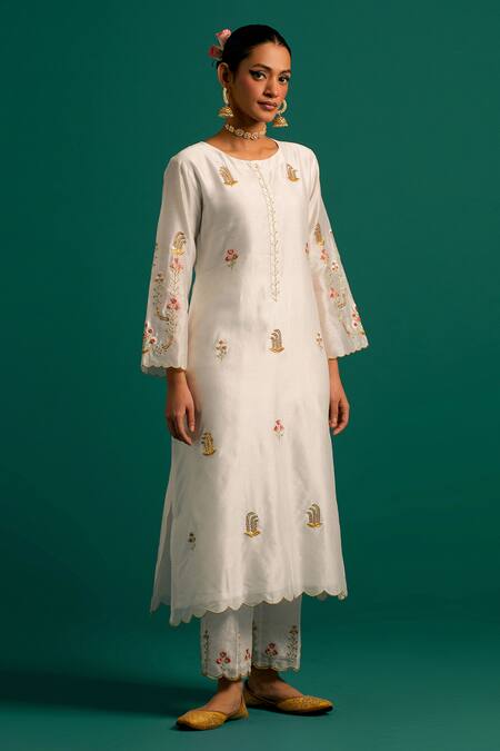 Anantaa By Roohi_Off White Silk, Chanderi Sequins, Cut Work, Embroidery Mandarin Kurta Pant Set _at_Aza_Fashions
