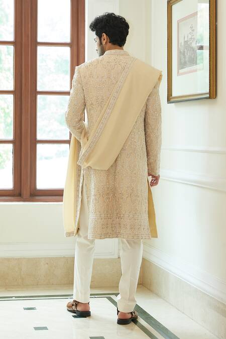 Shop Nitika Gujral Peach Embroidered Stole And Belt at Aza Fashions Shop_Nitika Gujral_Peach Embroidered Stole And Belt_at_Aza_Fashions