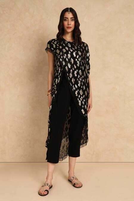 Style Junkiie_Black Heavy Georgette High Rise Pant _Online_at_Aza_Fashions