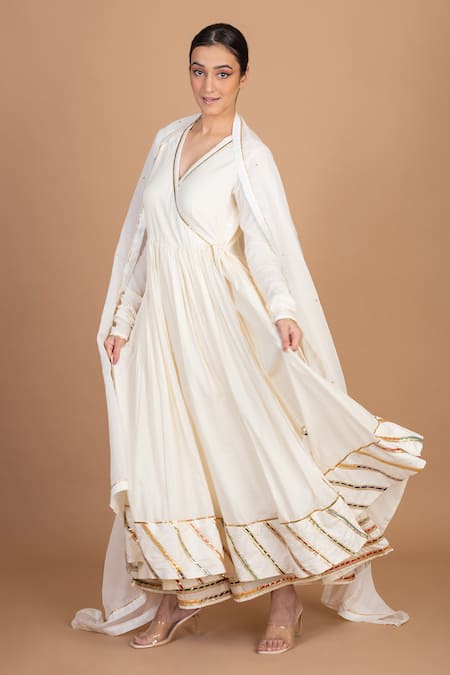 Kalakari By Akanksha_Cream Cotton, Kota Doria Patti, Placement Embroidered Angrakha Sharara Set _Online_at_Aza_Fashions