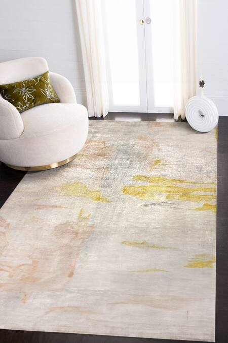 Buy Qaaleen Grey Bamboo Silk The Gorge Carpet at Aza Fashions Buy_Qaaleen_Grey Bamboo Silk The Gorge Carpet_at_Aza_Fashions