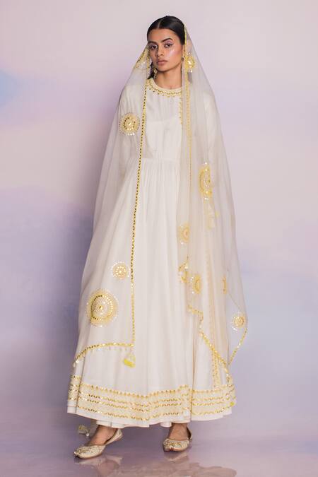 Madzin Ivory Chanderi Hand Embroidery Gota Round Bodice Anarkali Set Online at Aza Fashions Madzin_Ivory Chanderi Hand Embroidery Gota Round Bodice Anarkali Set _Online_at_Aza_Fashions