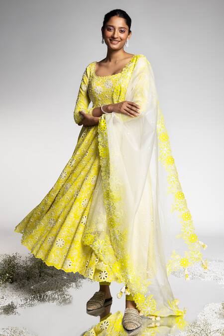 Buy_Madzin_Green Georgette Hand Embroidery Floral Scoop Neck Anarkali Set _Online_at_Aza_Fashions