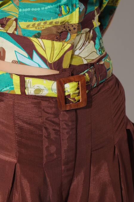 Bairaas_Green Top Muslin Printed Leaf Notched Collar Abstract And Draped Pant Set_at_Aza_Fashions