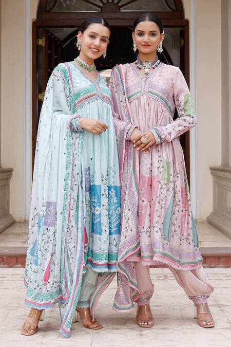 Bairaas_Blue Chiffon Embroidery V-neck Flower Print Anarkali Pant Set _Online_at_Aza_Fashions