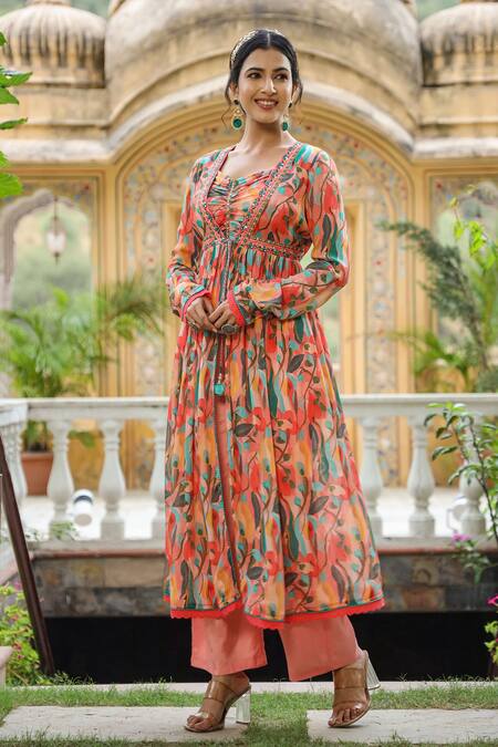 Shop_Bairaas_Peach Lining Cotton, Pant Shantoon, Kurta And Dupatta Garden Pattern Set_Online_at_Aza_Fashions