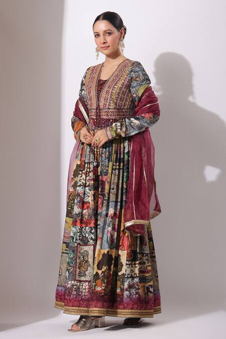 Buy_Bairaas_Maroon Anarkali Dola Silk Printed Persian Art Blunt V With Dupatta_Online_at_Aza_Fashions