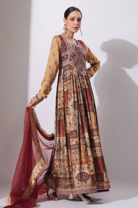 Shop_Bairaas_Maroon Organza Embroidery Round Flower Embellished Yoke Anarkali With Dupatta_Online_at_Aza_Fashions
