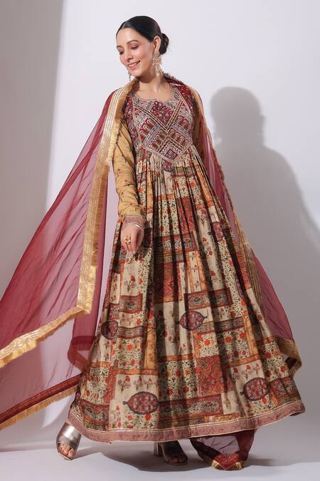 Bairaas_Maroon Organza Embroidery Round Flower Embellished Yoke Anarkali With Dupatta_at_Aza_Fashions