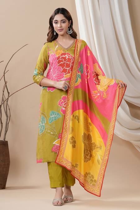 Buy_Bairaas_Green Kurta And Dupatta Muslin Printed Floral Pattern V Neck Straight Set_Online_at_Aza_Fashions