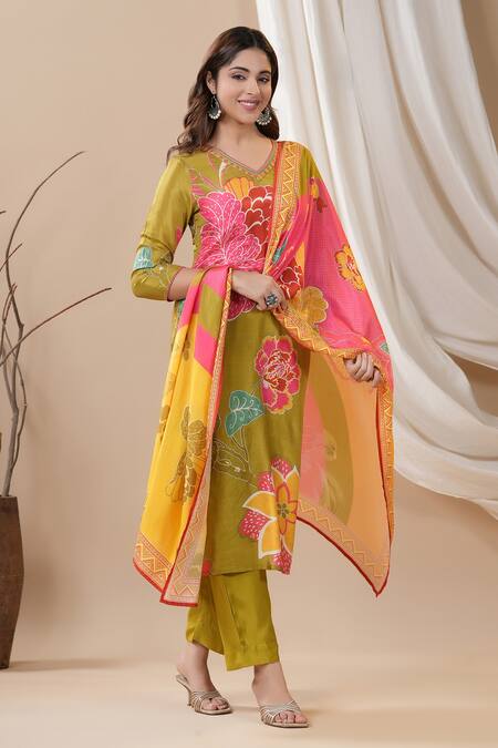 Shop_Bairaas_Green Kurta And Dupatta Muslin Printed Floral Pattern V Neck Straight Set_Online_at_Aza_Fashions