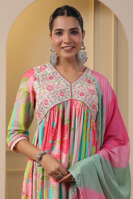 Bairaas_Green Anarkali Muslin, Dupatta Chinon, Lining Floral Bloom Pattern Set_at_Aza_Fashions