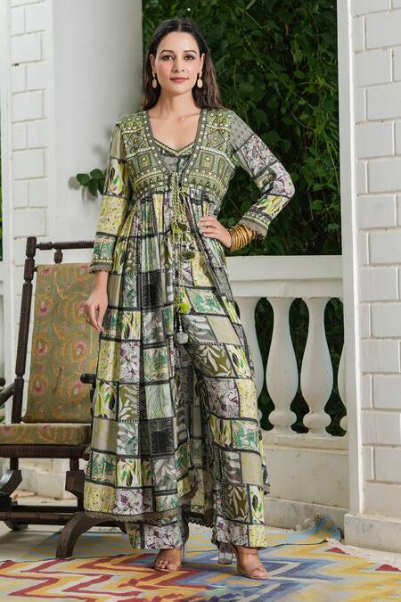 Bairaas_Green Muslin, Lining Cotton Floral V Neck Block Print Shrug With Pant Set_Online_at_Aza_Fashions