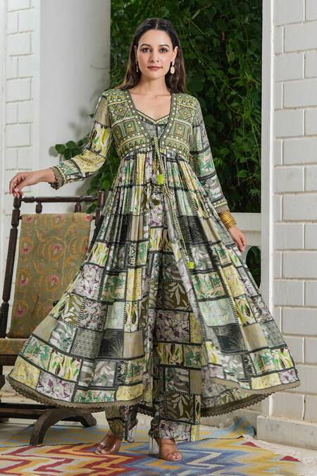 Shop_Bairaas_Green Muslin, Lining Cotton Floral V Neck Block Print Shrug With Pant Set_Online_at_Aza_Fashions