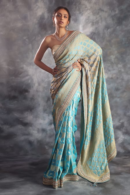 Kaaisha by Shalini Bandhej Pattern Saree With Unstitched Blouse Fabric 