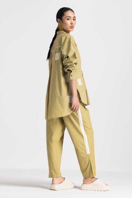 Three Green Cotton, Poplin Embroidery Collared Wave Shirt With Pant Online at Aza Fashions Three_Green Cotton, Poplin Embroidery Collared Wave Shirt With Pant _Online_at_Aza_Fashions