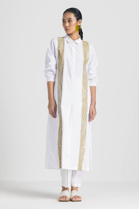 Three_White Poplin Embroidered Wave Collared Shirt Tunic And Pant Set  _Online_at_Aza_Fashions