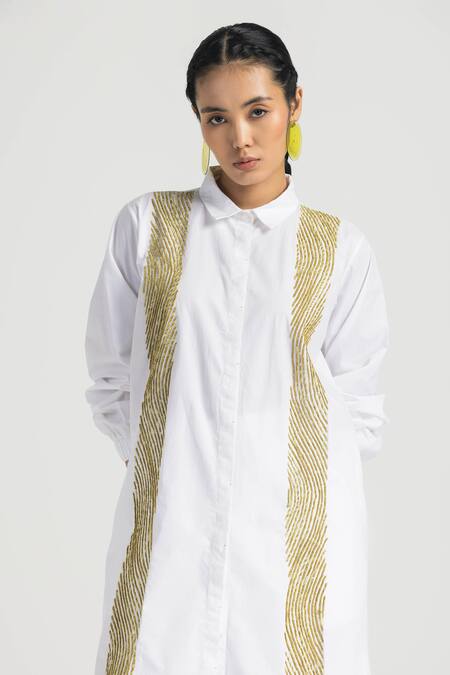 Three_White Poplin Embroidered Wave Collared Shirt Tunic And Pant Set  _at_Aza_Fashions
