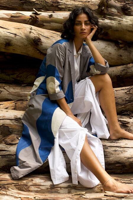 Buy Three Blue Poplin Embroidery Collared Floral Applique Jacket Online at Aza Fashions Buy_Three_Blue Poplin Embroidery Collared Floral Applique Jacket _Online_at_Aza_Fashions