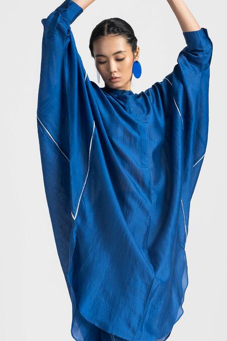 Shop Three Blue Chanderi Solid Tunic Online at Aza Fashions Shop_Three_Blue Chanderi Solid Tunic _Online_at_Aza_Fashions