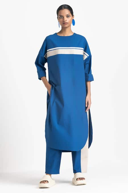 THREE Placed Stripe Pattern Tunic 