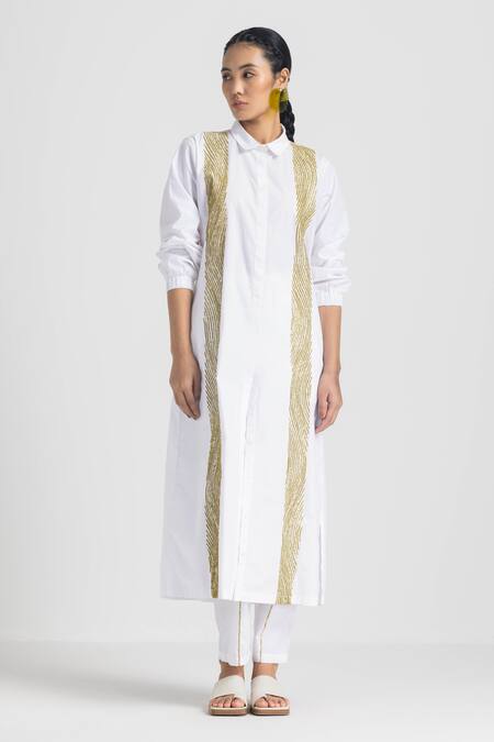 Three White Poplin Wave Embroidered Tunic Online at Aza Fashions Three_White Poplin Wave Embroidered Tunic _Online_at_Aza_Fashions