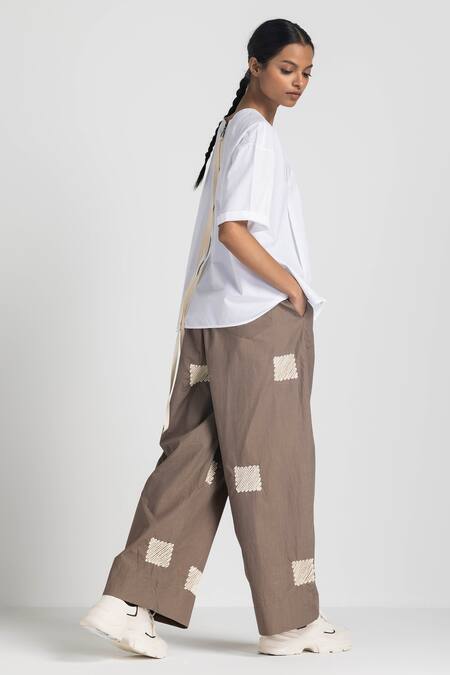 Shop Three White Cotton Round Neck Asymmetric Pleated Top at Aza Fashions Shop_Three_White Cotton Round Neck Asymmetric Pleated Top _at_Aza_Fashions