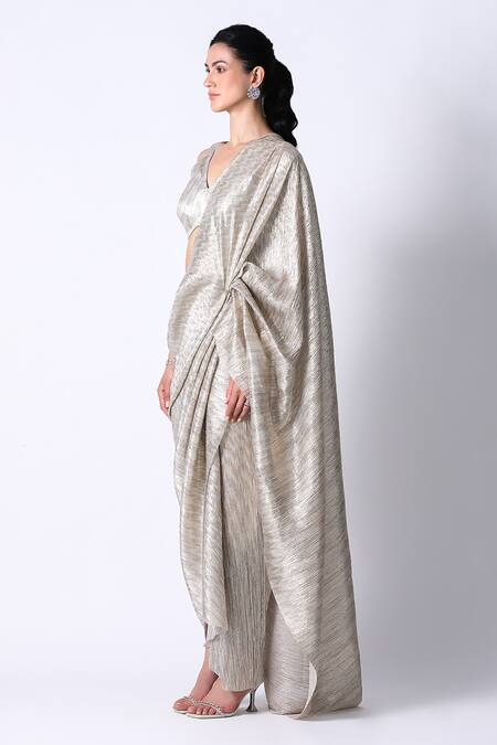 Buy_431-88 By Shweta Kapur_Beige V-neck Cosmos Pleated Pre Draped Saree With Blouse_Online_at_Aza_Fashions