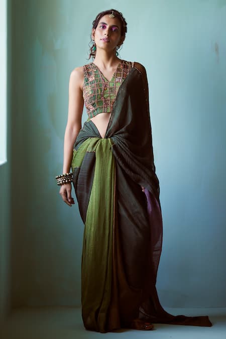 Medha Green Chiffon Textured Hand Embroidered Saree With Blouse 