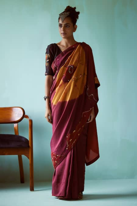 Medha Tie-Dye Pattern Embroidered Saree With Blouse 