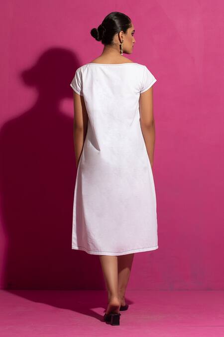 Shop Saksham & Neharicka Ivory Cotton, Muslin Embroidery Boat Neck Daffodil Applique Midi Dress at Aza Fashions Shop_Saksham & Neharicka_Ivory Cotton, Muslin Embroidery Boat Neck Daffodil Applique Midi Dress _at_Aza_Fashions