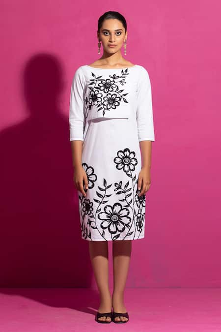 SAKSHAM & NEHARICKA YEATS Petunia Bloom Midi Dress 