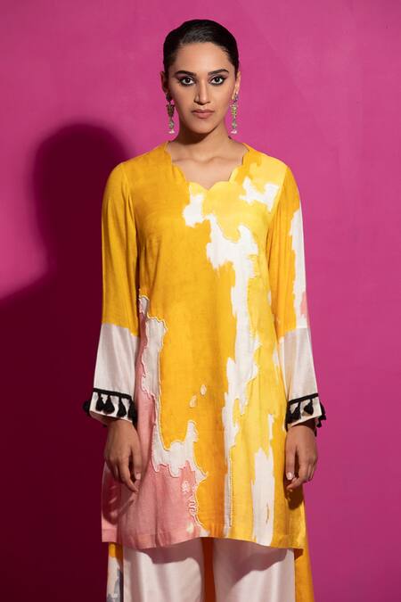 Saksham & Neharicka_Yellow Cotton Satin Scoop Neck Abstract Print Asymmetric Kurta_Online_at_Aza_Fashions