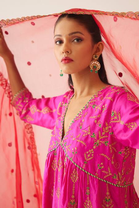 Kora Fuchsia , Organza Sequins, Beads, Embroidery V-neck Kurta Pant Set at Aza Fashions Kora_Fuchsia , Organza Sequins, Beads, Embroidery V-neck Kurta Pant Set _at_Aza_Fashions