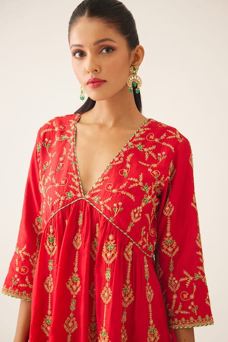 Shop_Kora_Red , Organza Embroidery, Sequins V-neck Dori Kurta Pant Set _Online_at_Aza_Fashions